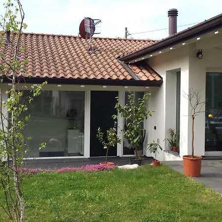 Casa Olivia ベッド・アンド・ブレックファスト Ternate
